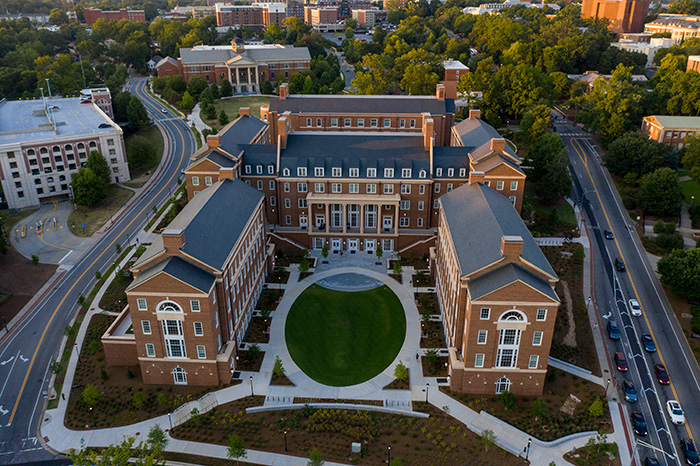 fascade of Holmes-Hunter Academic Building