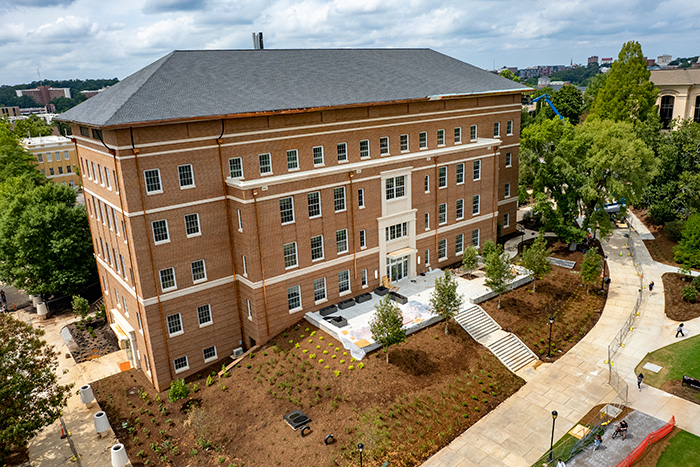 fascade of Holmes-Hunter Academic Building